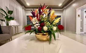 Tb Hotel